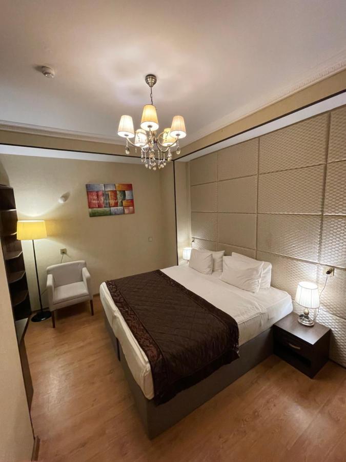 Square Baku Hotel Exterior photo