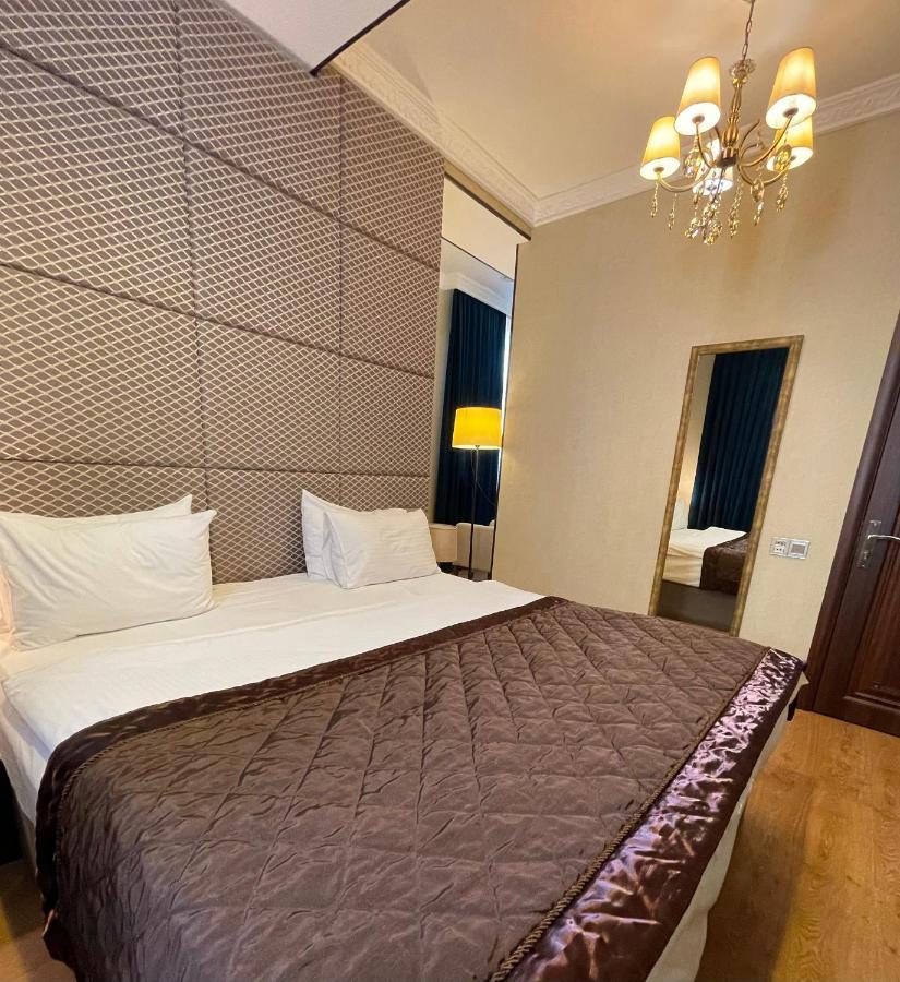 Square Baku Hotel Exterior photo